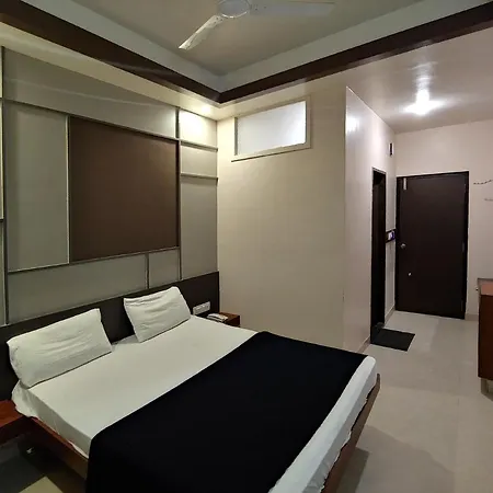 Royal Regency Hotel